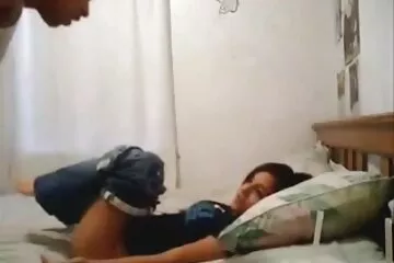 Busty porno film magyarul mostohaanyja elbűvölő orgazmusra esik egy szakállas mostohafiával.