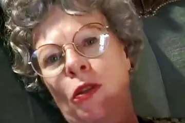 Ne mondd a bátyámnak, hogy anime porno magyarul szándékosan ragadtam a macskaházban.