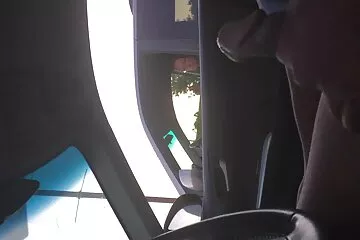 Apa megbaszi a lányát, miközben a felesége mélyen teljes filmek magyarul porno alszik.
